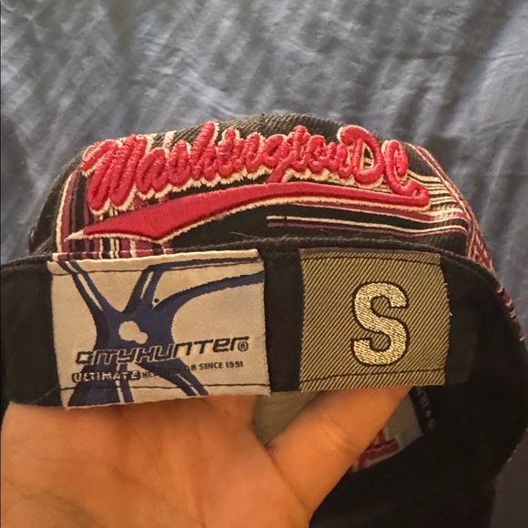 DC Black Snapback Pink, White Plaid Embroidery - Picture 6 of 8